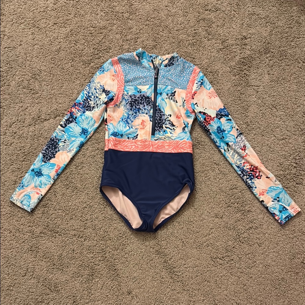 Athleta girl Floral Long Sleeve rashguard